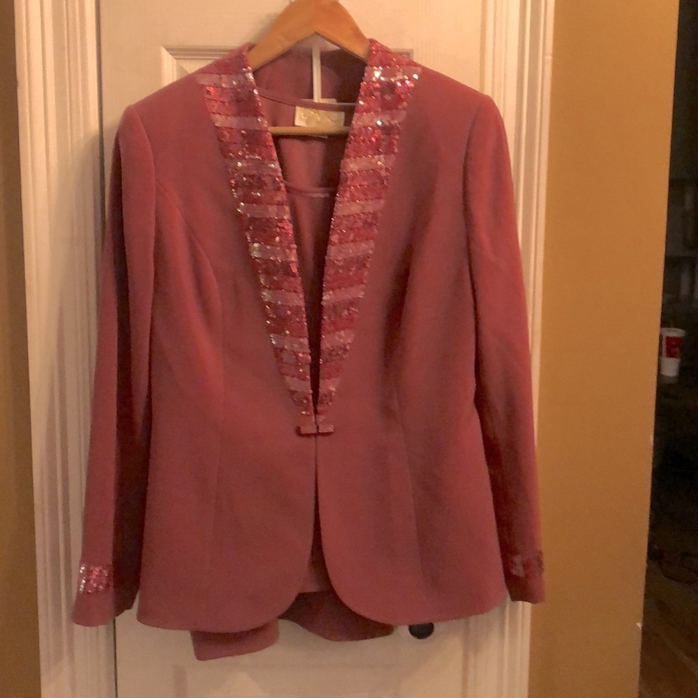 Skirt, blazer, and shirt set